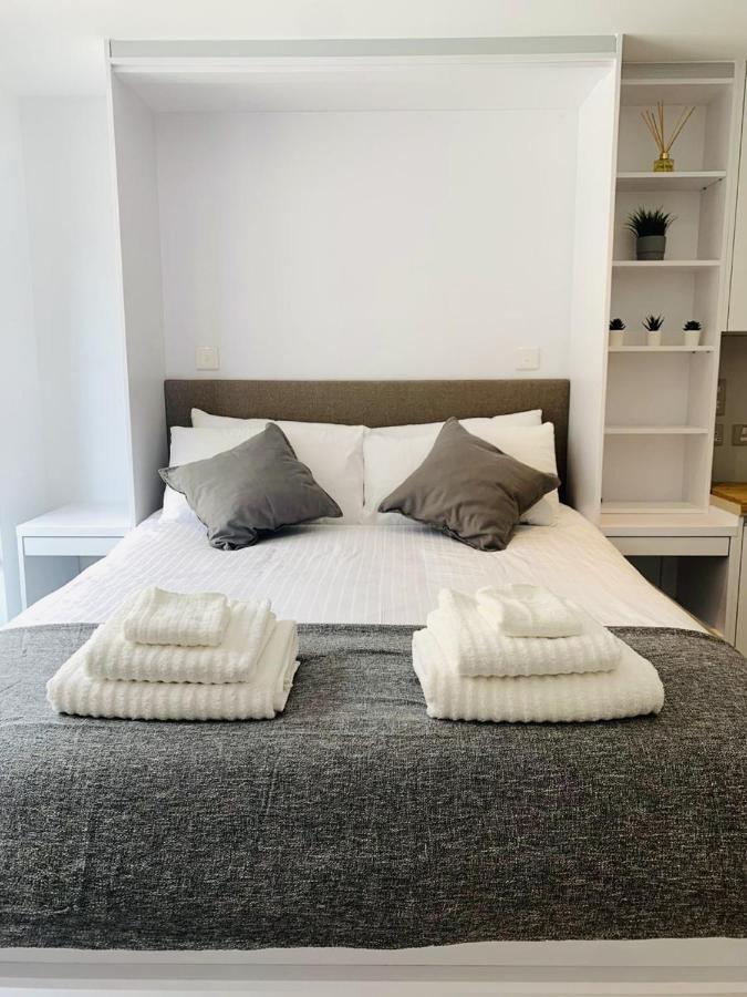 Cp Top Floor Luxury Studio 지브롤터 외부 사진